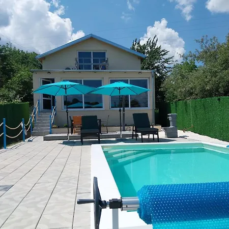 Villa Olive Garden House Petrovaradin